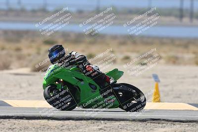 media/Oct-05-2025-CVMA (Sun) [[beeef4f201]]/Race 5-Amateur Supersport Open (Holeshot)/